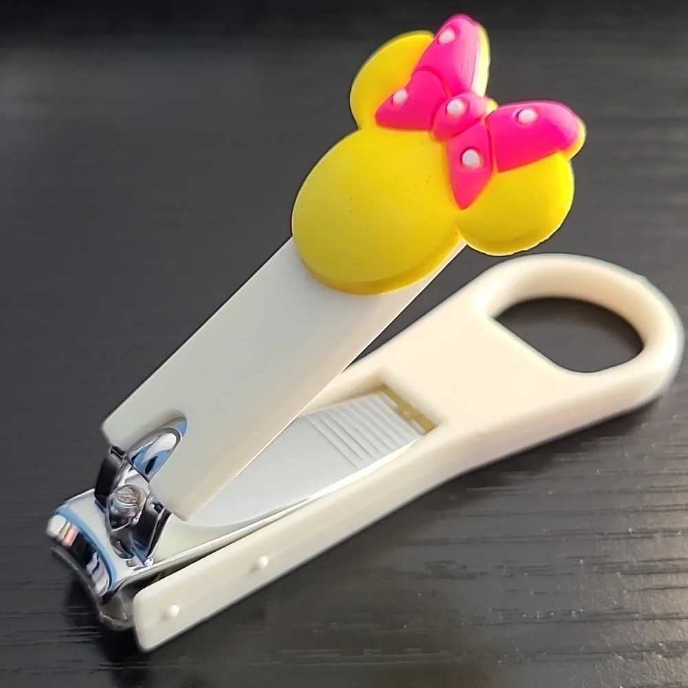 Disney Minnie Mouse Inspired Nail Clipper - Picture 1 of 4